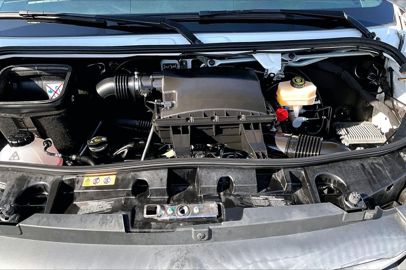 Used 2022 Arctic White Mercedes-Benz  image 32
