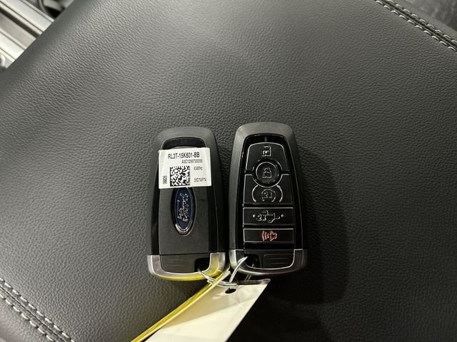 New 2026 Avalanche Ford XLT image 34