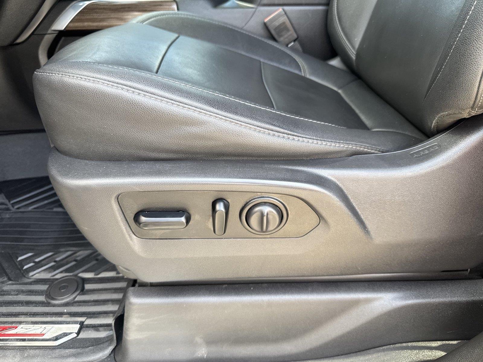 Used 2021 SHADOW GRAY METALLIC Chevrolet RST image 12