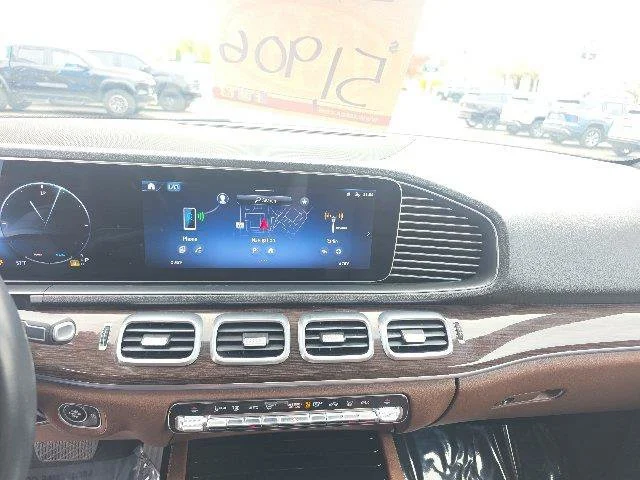 Used 2024 White Mercedes-Benz GLE 350 image 21