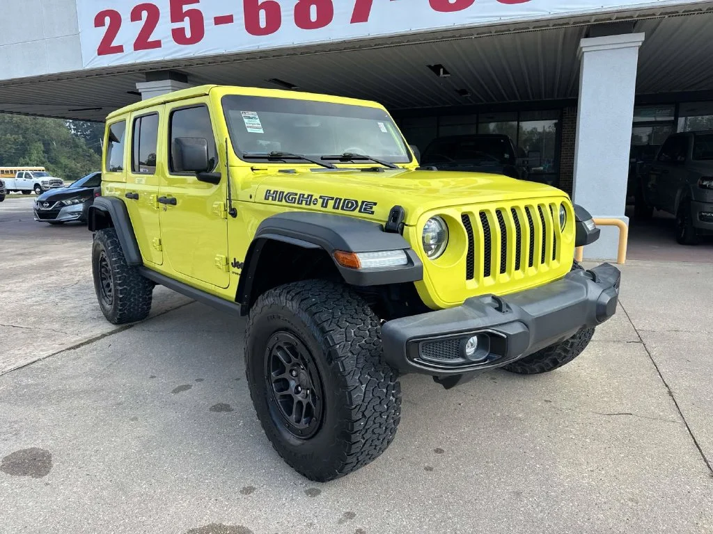 Used 2023 Yellow Jeep High Tide image 2