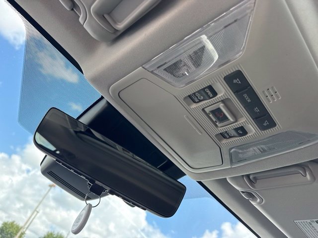 Used 2022 Gray Toyota XLE Premium image 28