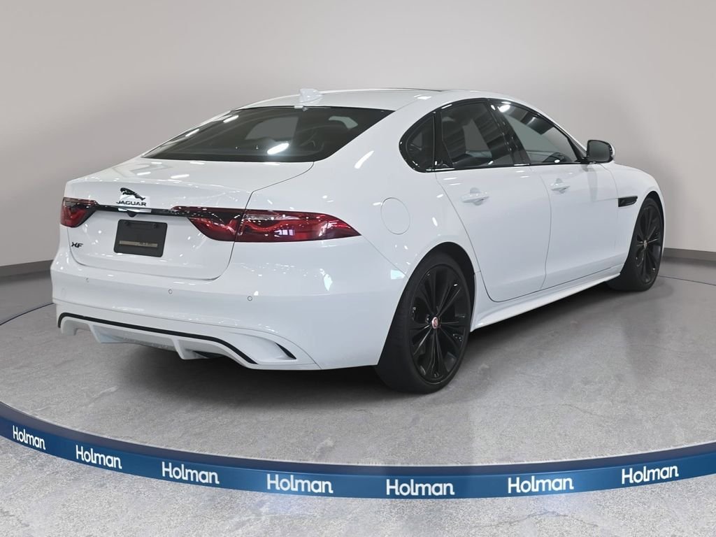 Used 2023 White Jaguar R-Dynamic SE image 6
