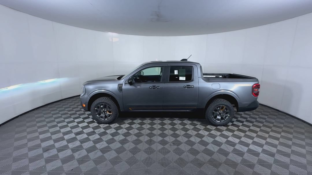 New 2026 Carbonized Gray Metallic Ford Tremor image 5