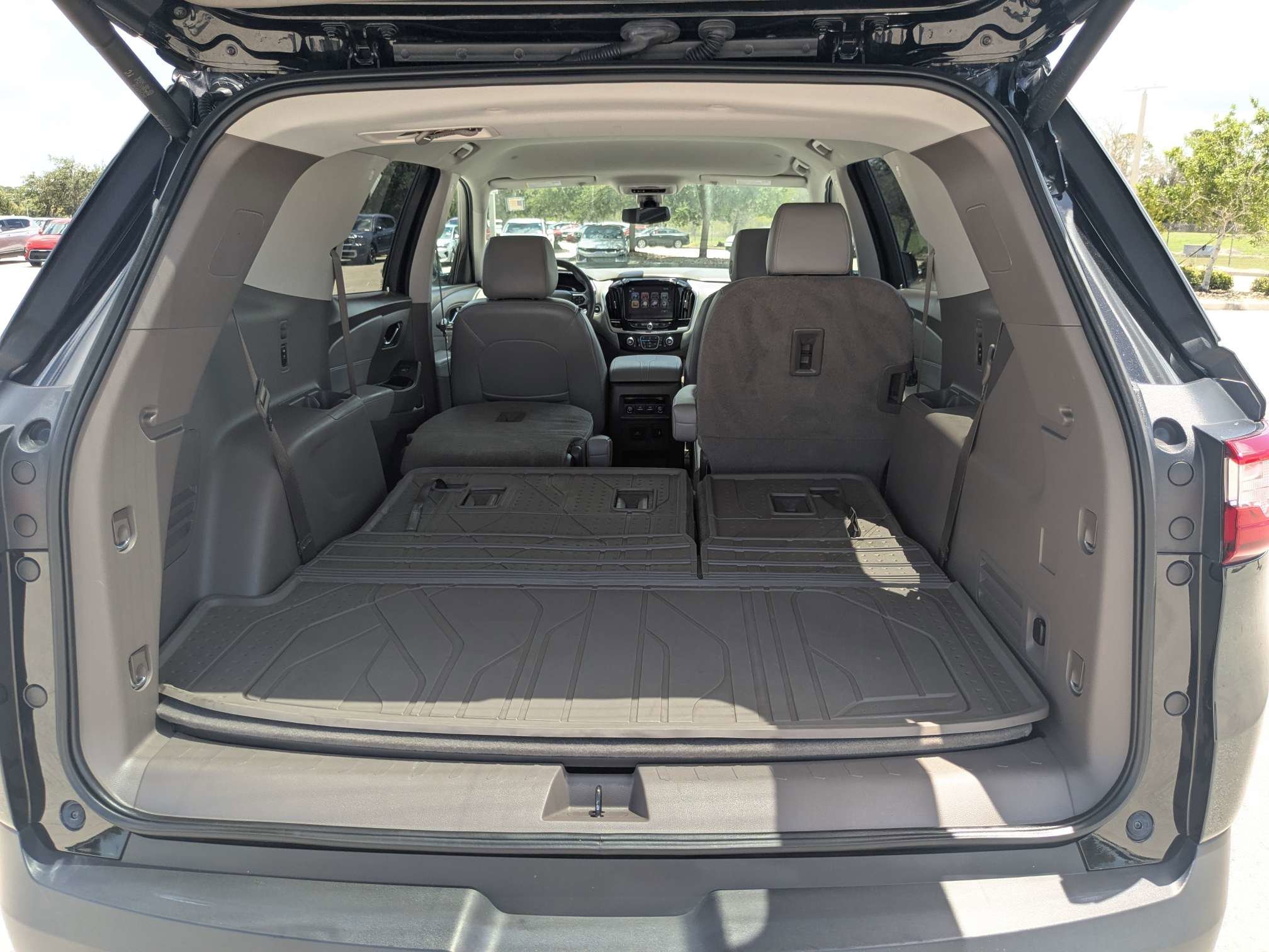 Used 2019 Mosaic Black Metallic Chevrolet LT Leather image 15