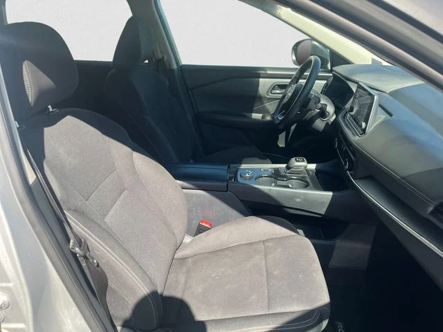 Used 2024 Silver Nissan S image 15