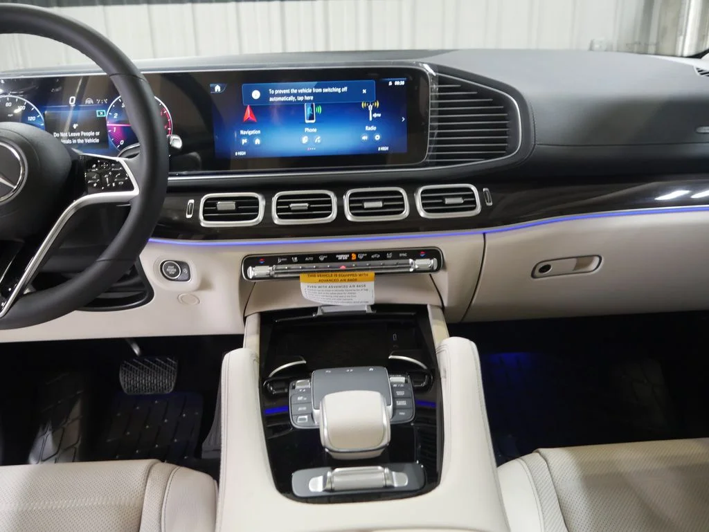 New 2026 Polar White Mercedes-Benz GLS 450 image 33