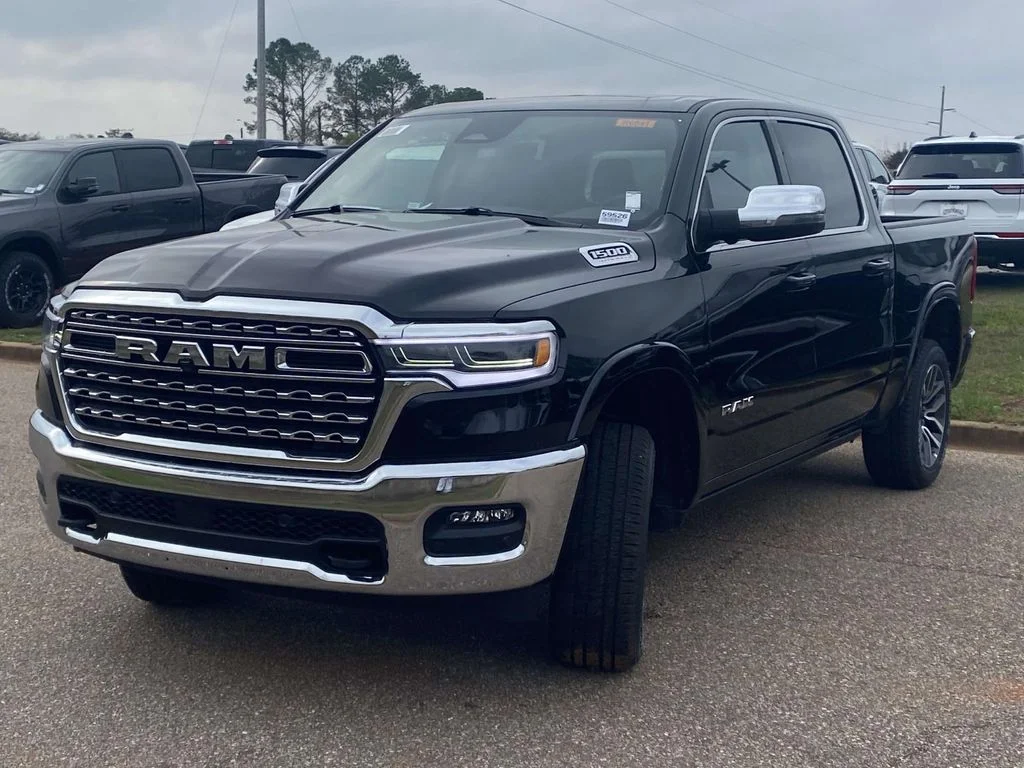 New 2026 Diamond Black Crystal Pearlcoat RAM Limited image 34