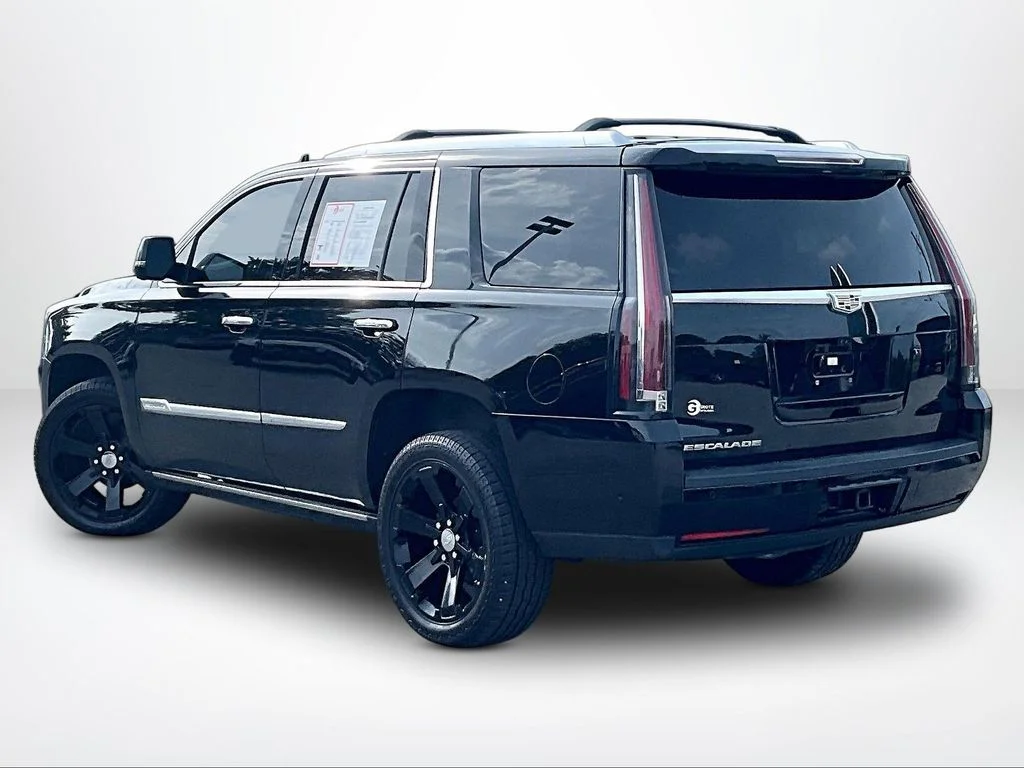 Used 2019 Black Cadillac Premium Luxury image 13