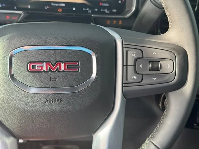 Certified Used 2026 Onyx Black GMC SLE DRW image 34