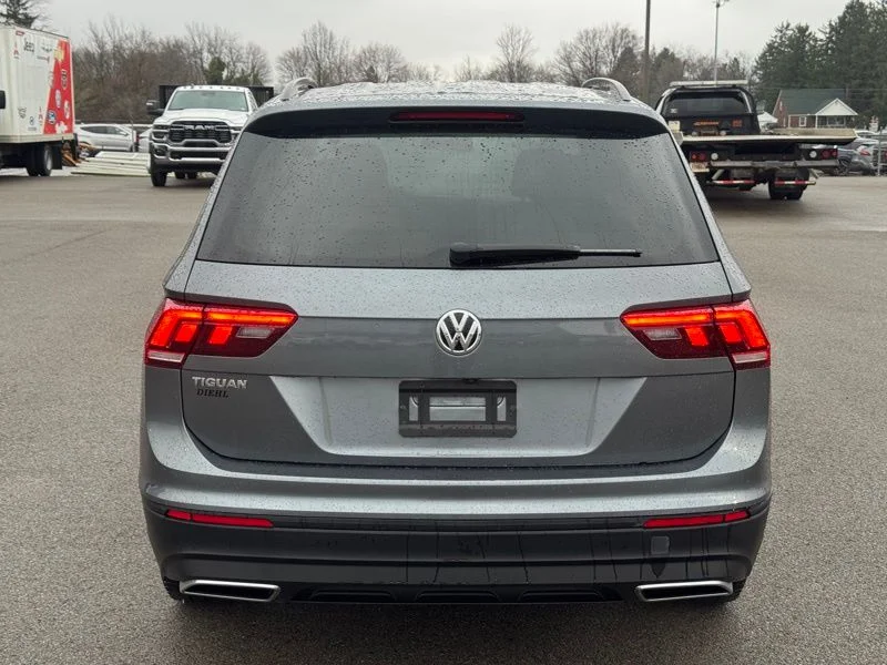 Used 2019 Gray Volkswagen 2.0T S image 4