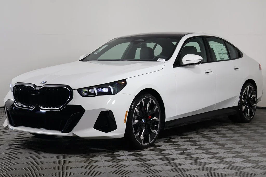 2026 BMW 5 Series 530i Sedan's photo