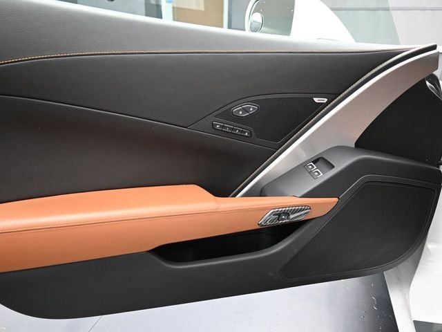 2015 Chevrolet Corvette Z51 - Photo 10