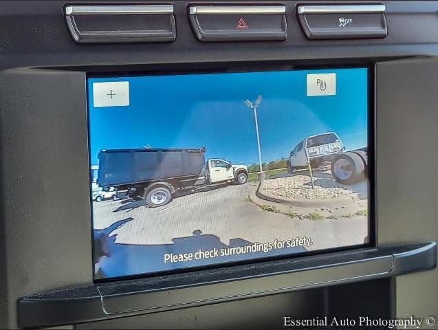 2023 Ford F-550 Super Duty Chassis Cab XLT - Photo 38