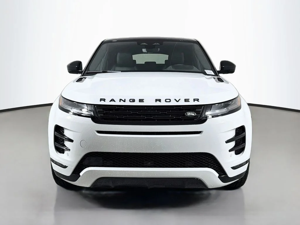 New 2026 Fuji White Land Rover Hoxton Edition image 2