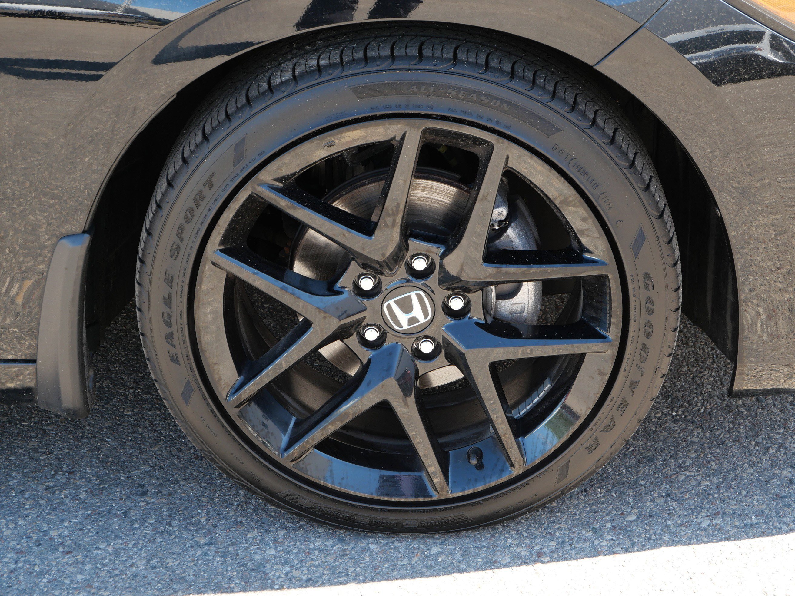 Used 2024 Crystal Black Pearl Honda Sport image 15