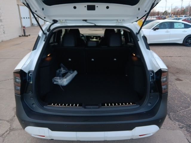 New 2026 Aspen White TriCoat Nissan SR image 35
