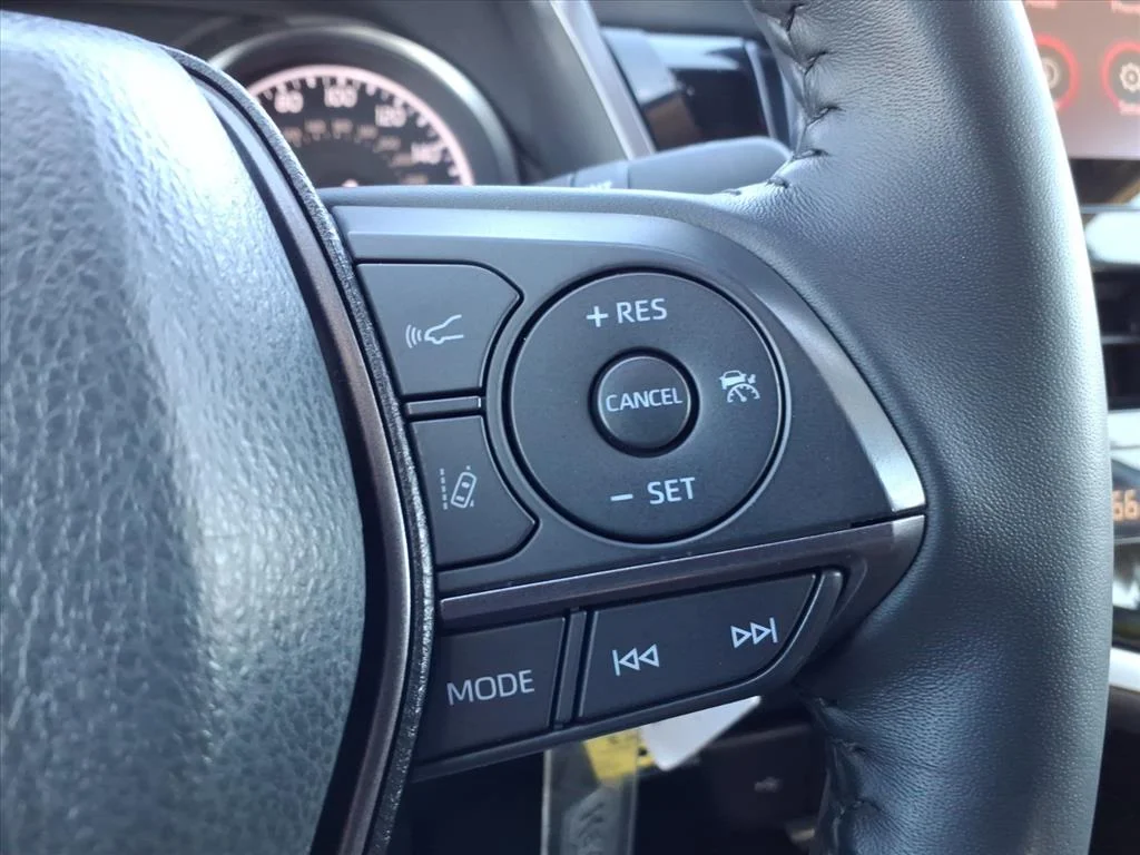 2024 Toyota Camry SE - Photo 23