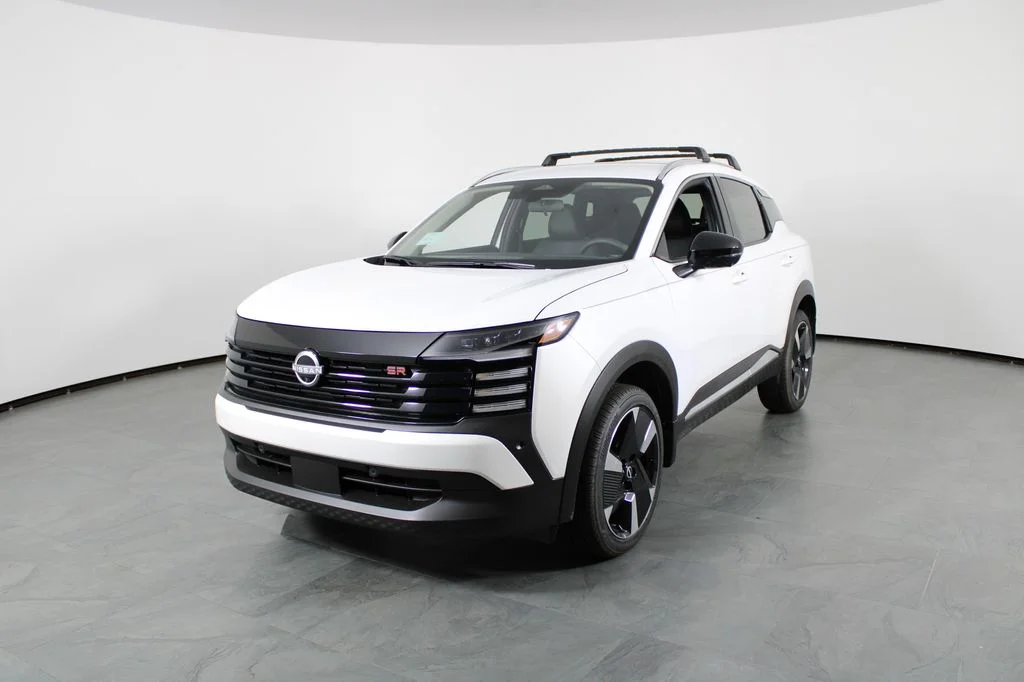 New 2026 Aspen White TriCoat Nissan SR image 2