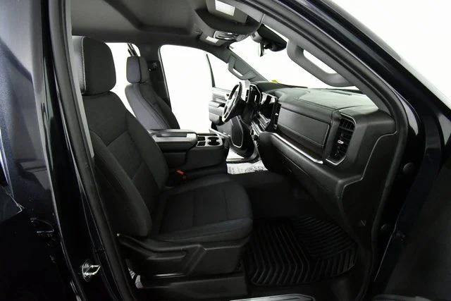 Used 2022 Gray Chevrolet RST image 23