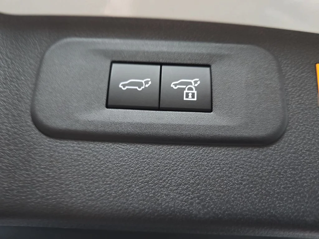 New 2026 Ultra White Lexus PREMIUM image 13