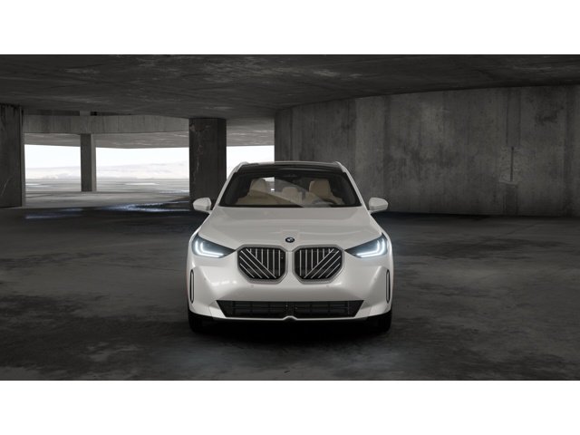 New 2026 Mineral White Metallic BMW 30 xDrive image 3