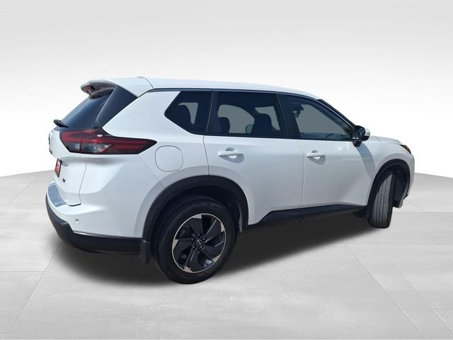 Used 2024 White Nissan SV image 8