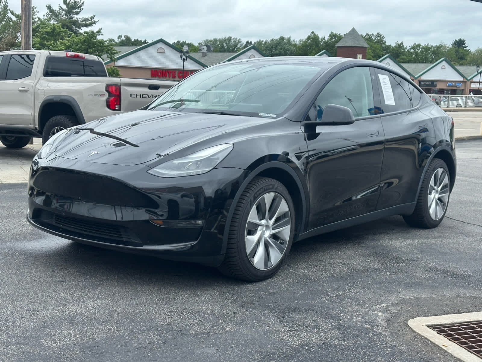2023 Tesla Model Y Long Range Dual Motor All-Wheel Drive's photo