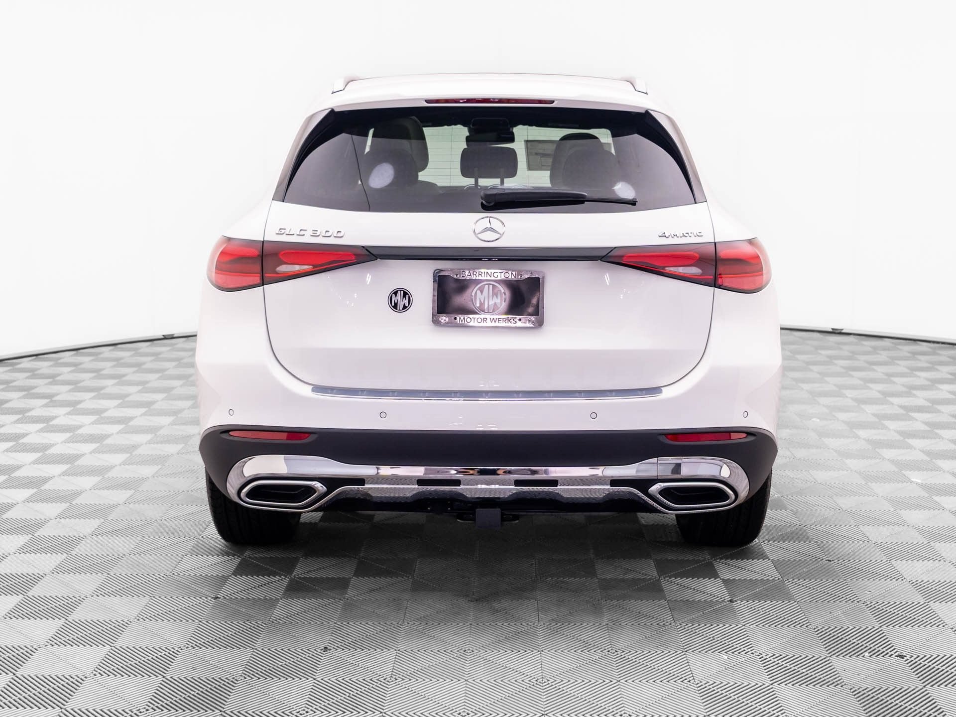 New 2027 Polar White Mercedes-Benz GLC 300 image 46