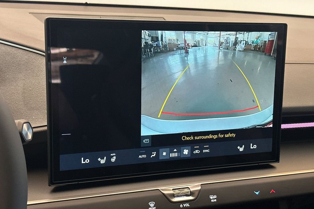New 2026 Ultra White Lexus ES 350e PREMIUM image 17
