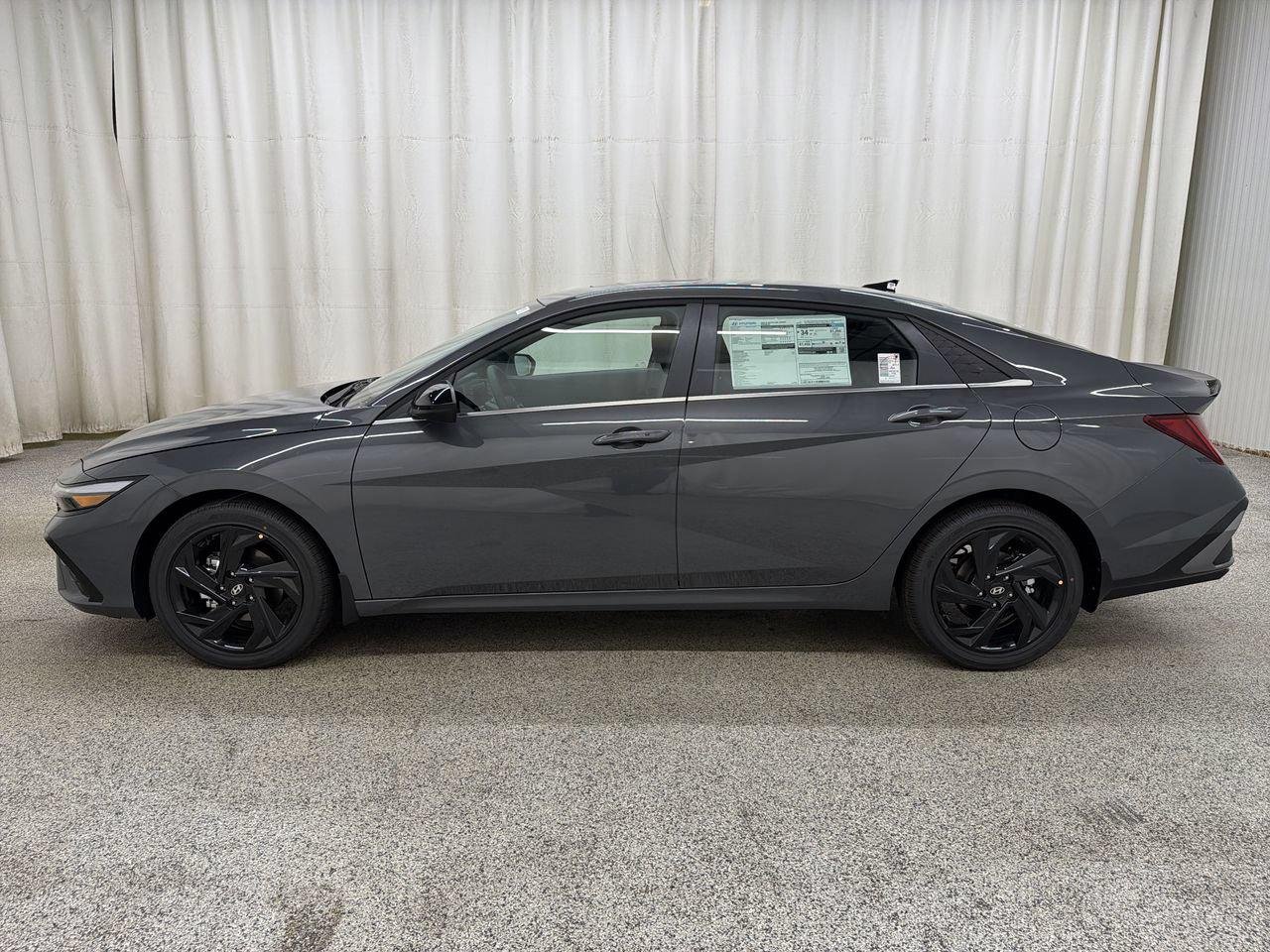 New 2026 Ecotronic Gray Hyundai SEL Sport Premium image 6