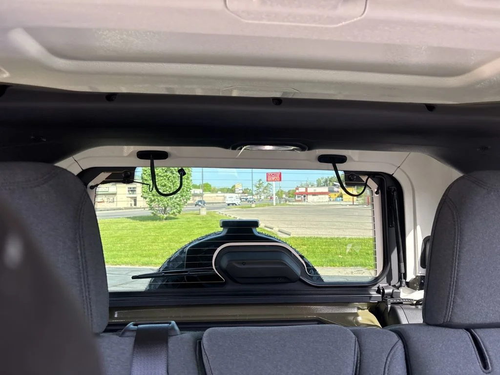 2025 Jeep Wrangler 4-Door Willys - Photo 12