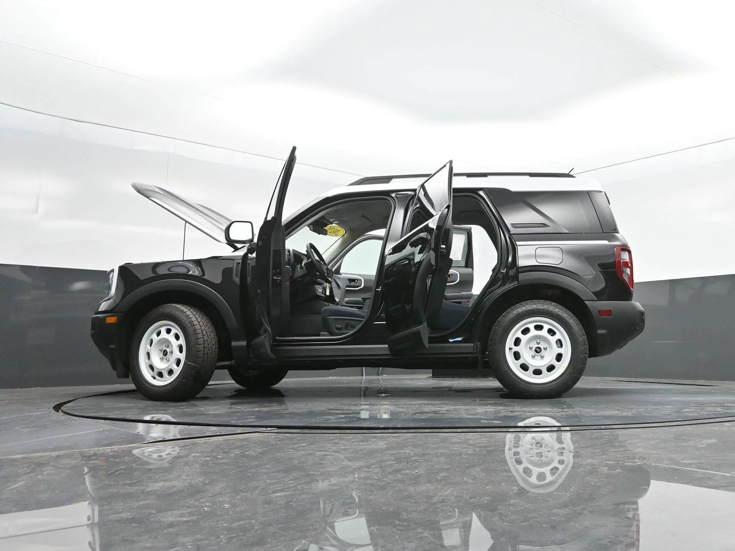 New 2025 Shadow Black Ford Heritage image 47