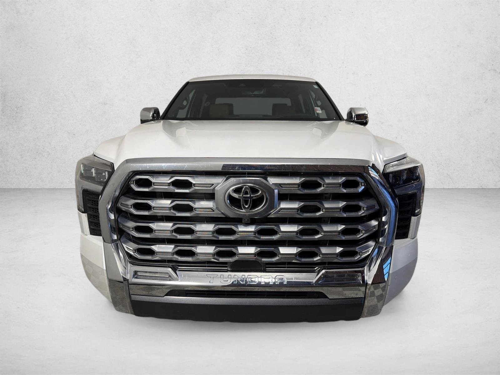Used 2025 Wind Chill Pearl Toyota 1794 Edition Hybrid image 9