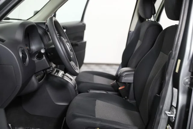 Used 2011 Gray Jeep Sport image 13
