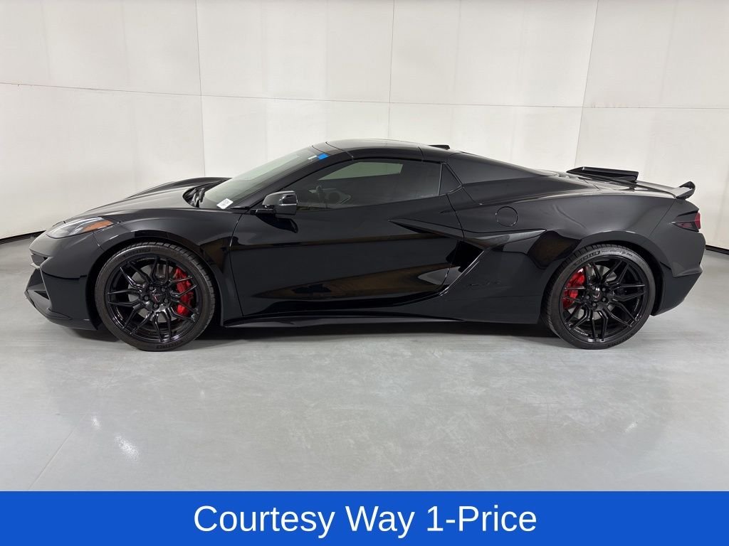 2023 Chevrolet Corvette 3LZ - Photo 6