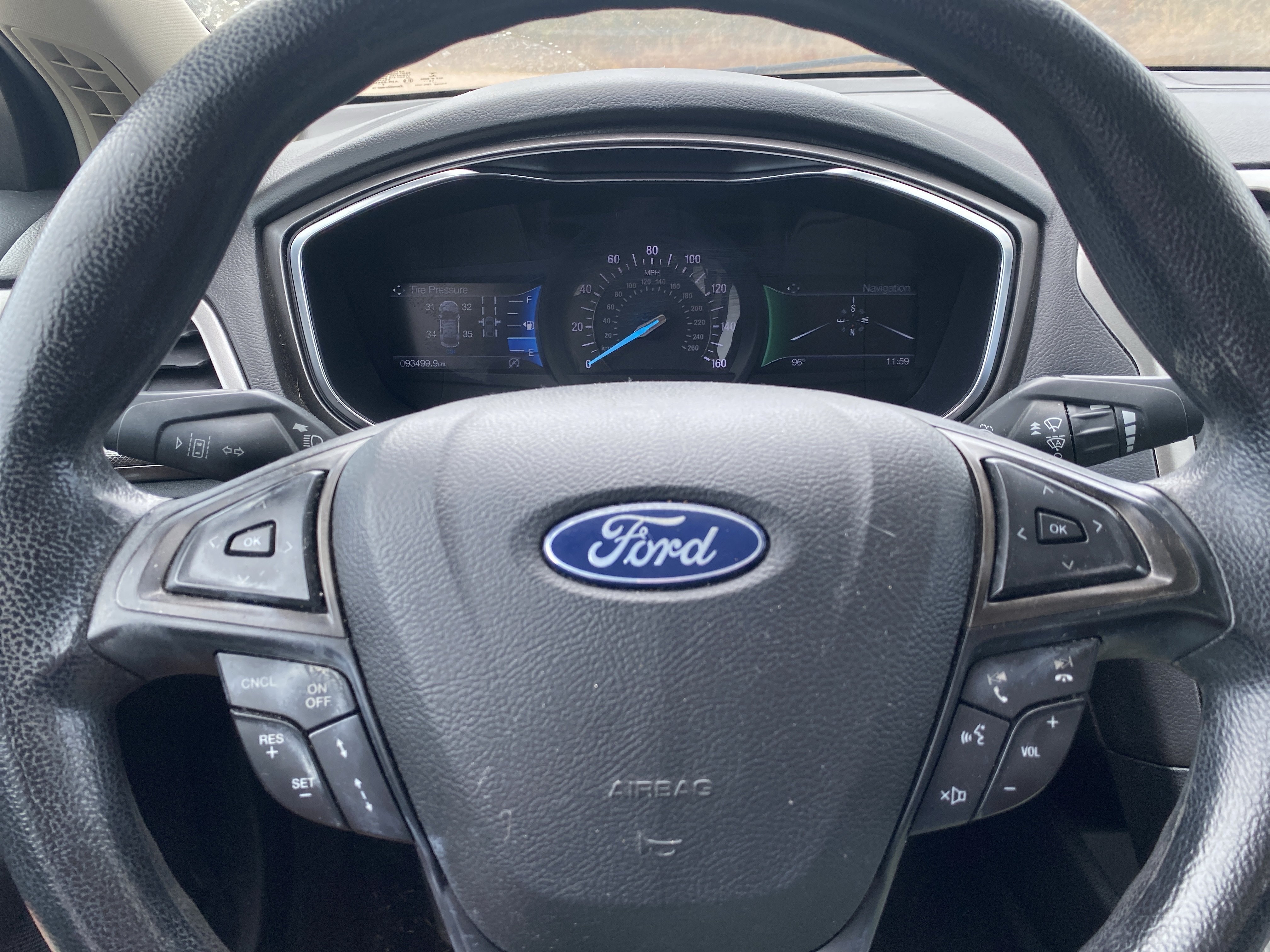 Used 2020  Ford SE image 16