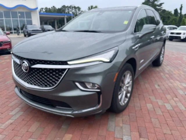2023 Buick Enclave Avenir's photo