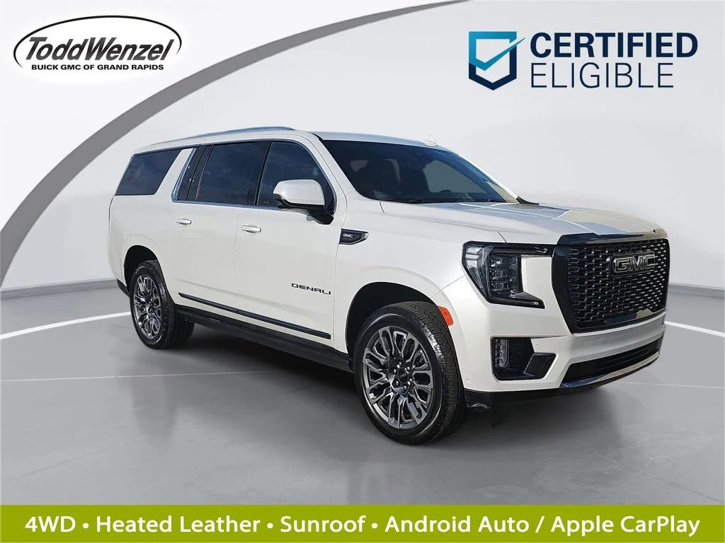 2023 GMC Yukon Denali Ultimate AWD's photo