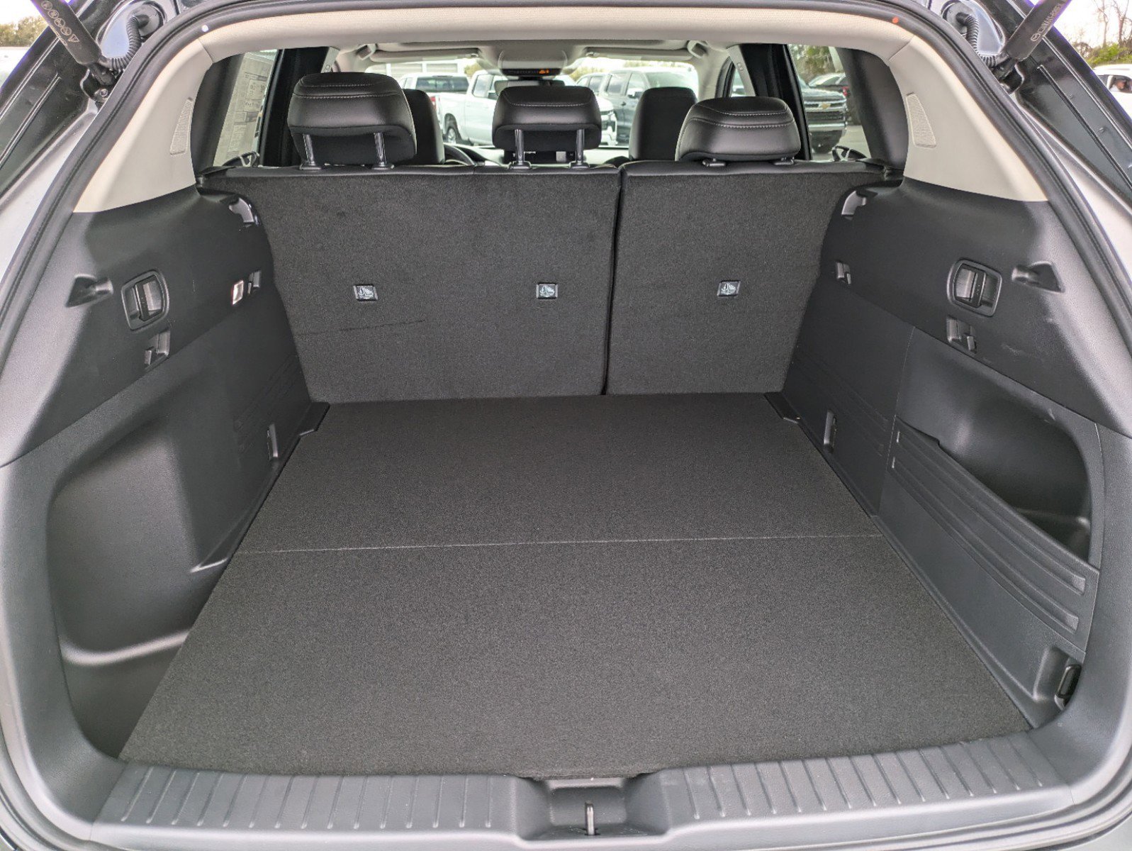 2025 Mazda CX-50 Premium Plus - Photo 14