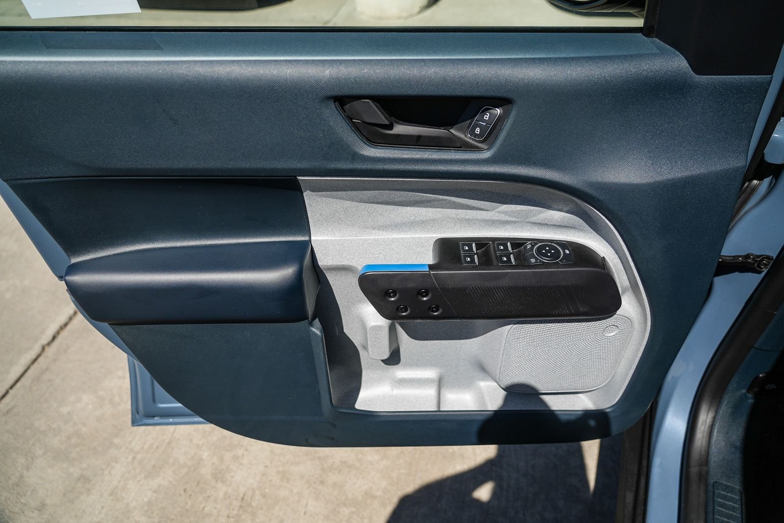 Used 2025 Gray Ford XLT image 20