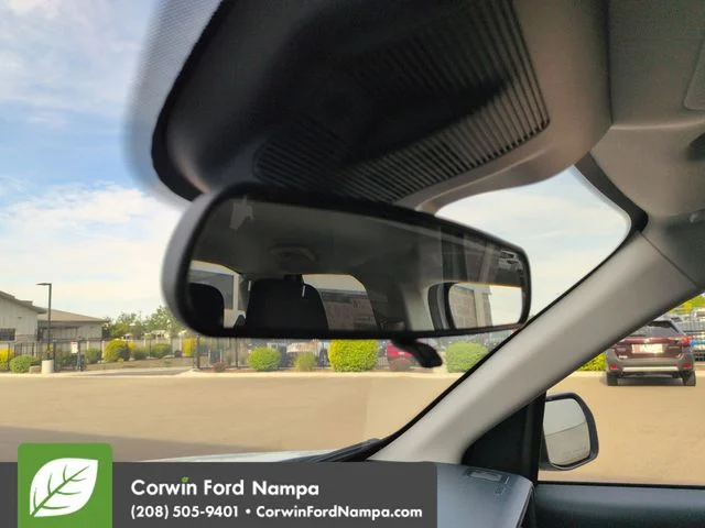 New 2026 Oxford White Ford XL image 21