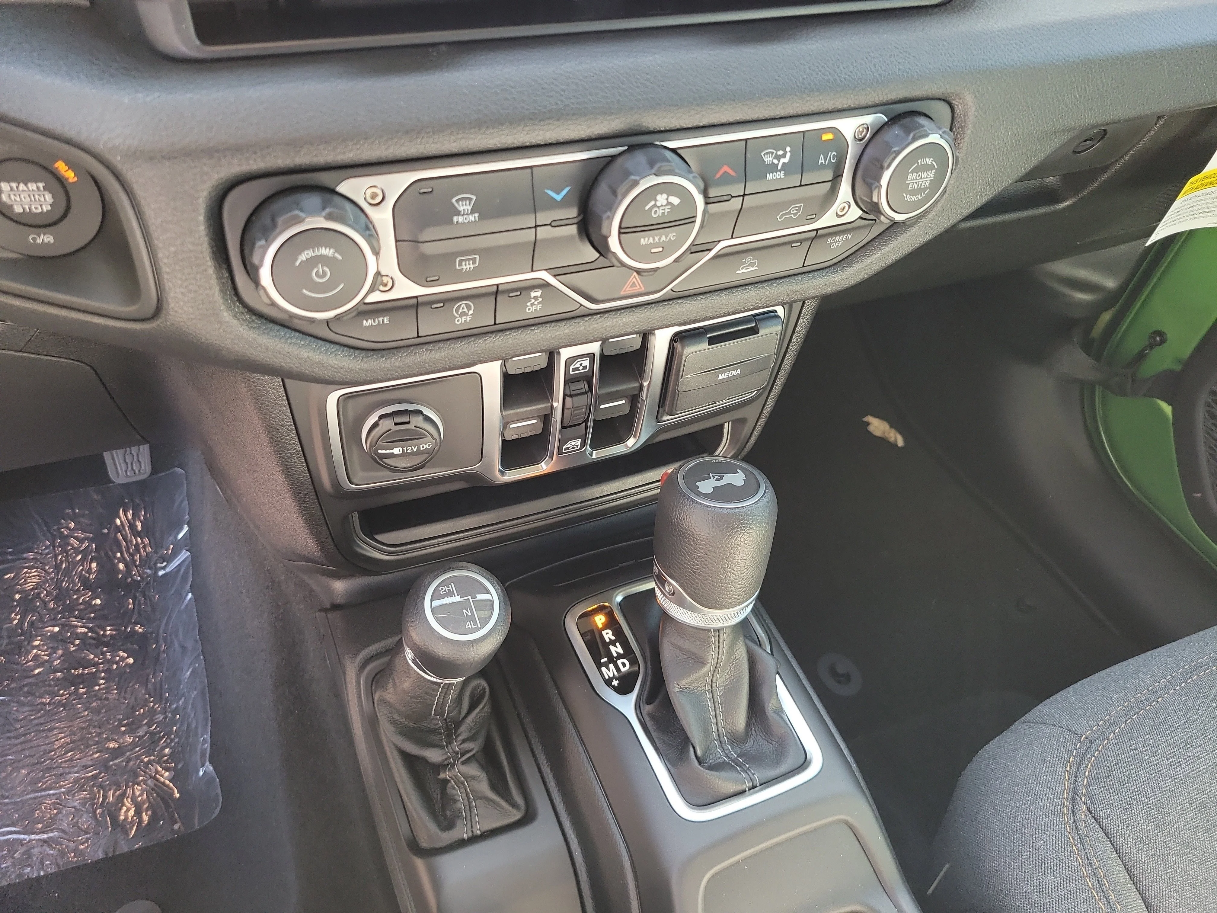 New 2026 Mojito Clearcoat Jeep Sport image 18