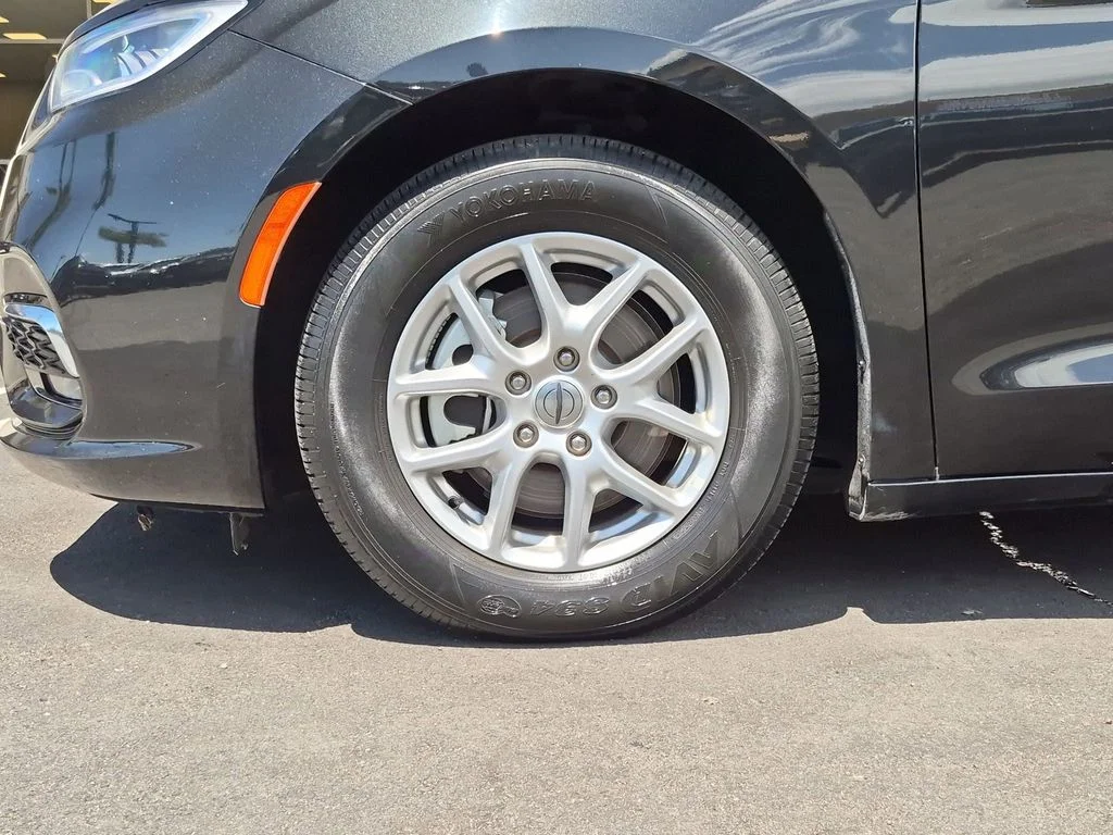 Certified Used 2023 Black Chrysler Touring L image 9