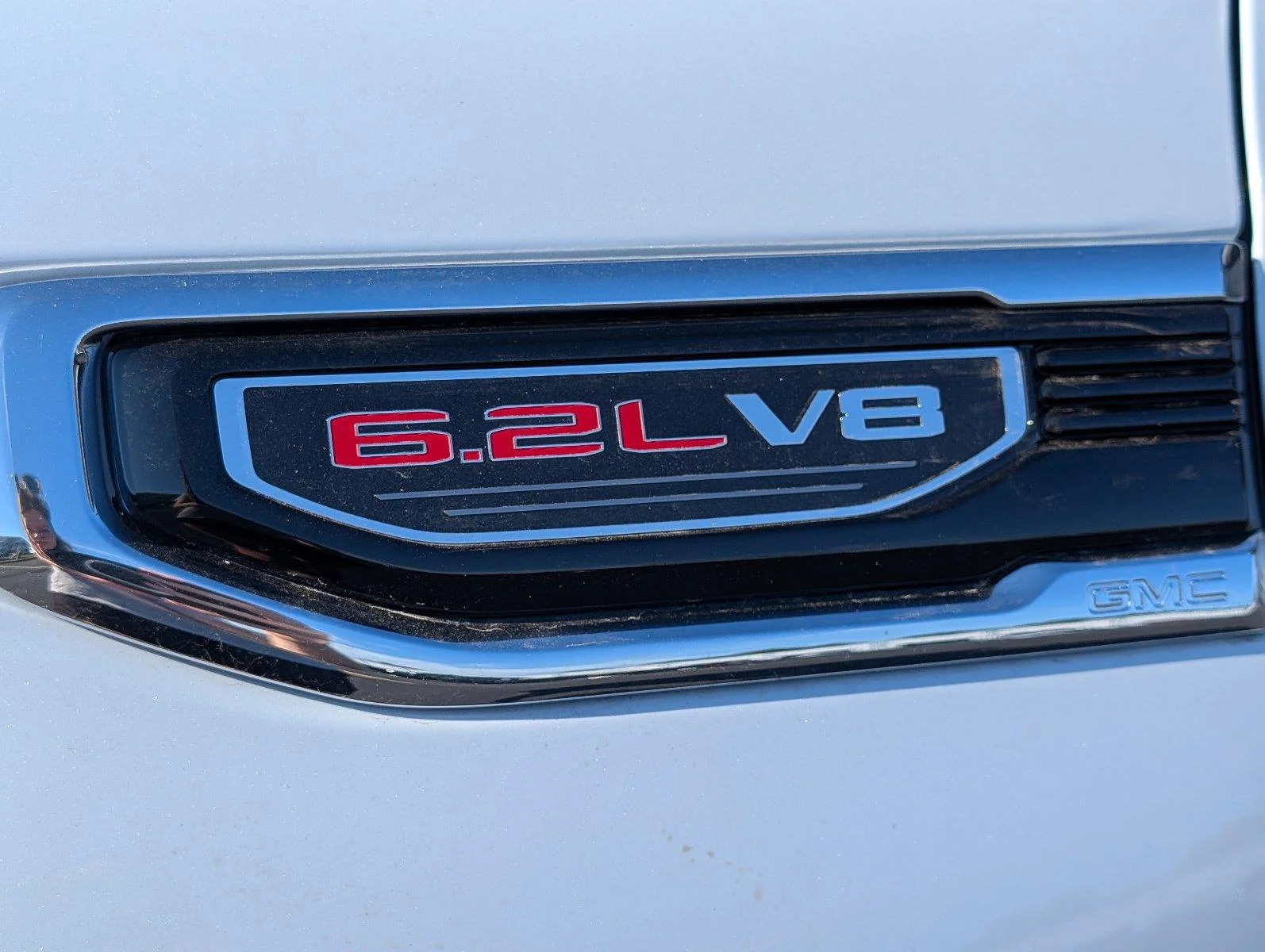 New 2026 Glacier White Tricoat GMC Denali image 10