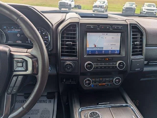 Used 2021 Blue Ford King Ranch image 17