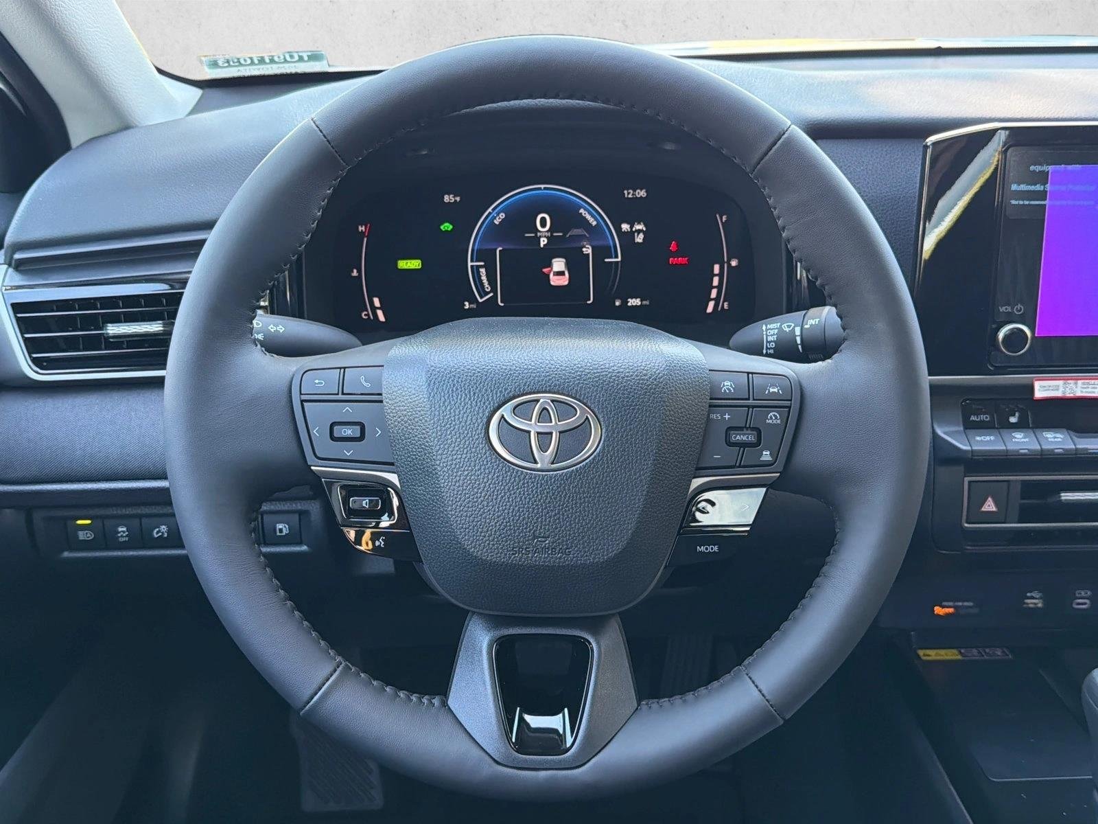 New 2026 Ice Cap Toyota LE image 23