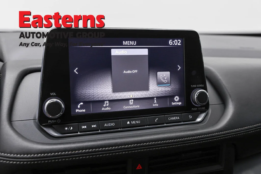 Used 2024 Black Nissan S image 19