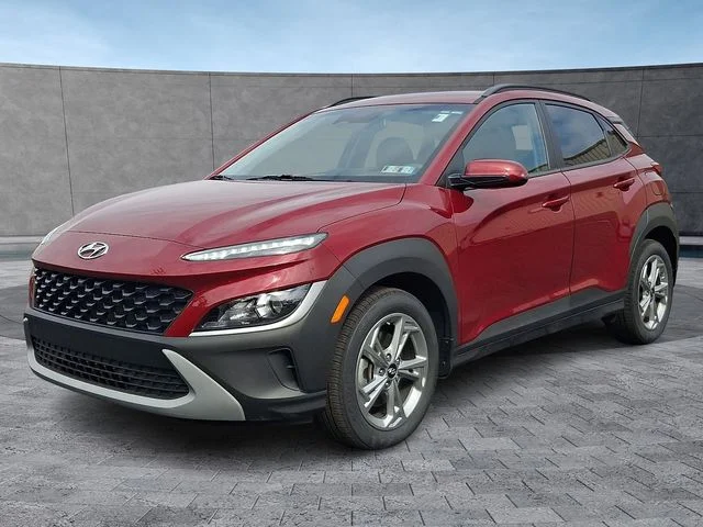Used 2023 Red Hyundai SEL image 5