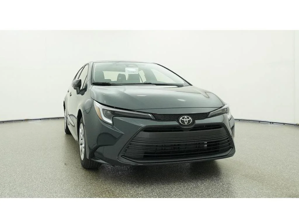 New 2027  Toyota LE image 37
